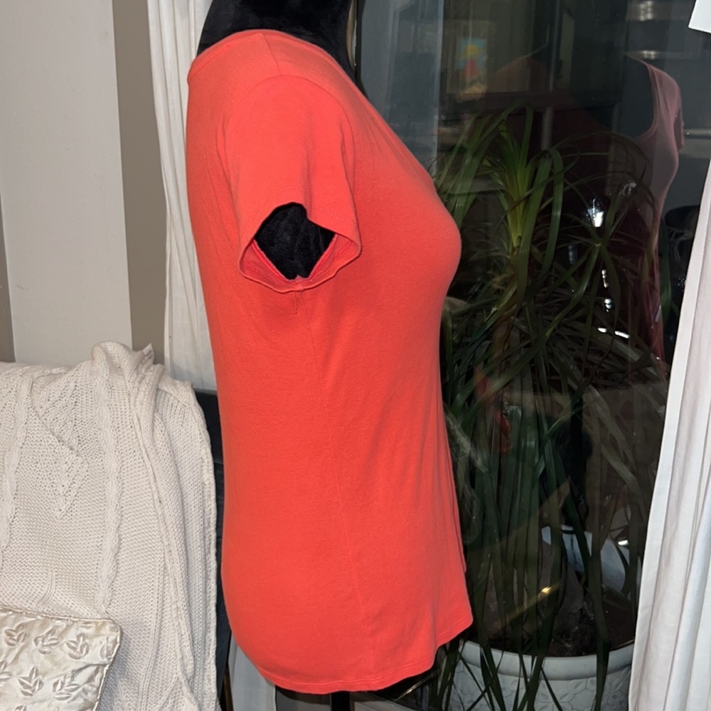 Liz Claiborne orange shortsleeve women’s shirt casual top Small - Picture 6 of 8